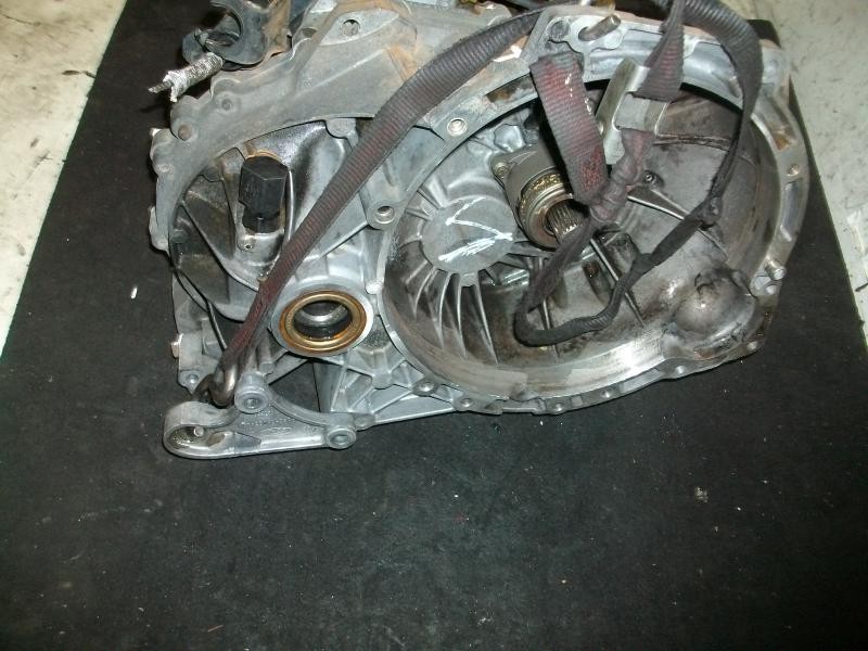 Recambio de caja cambios para ford focus berlina (cak) ghia referencia OEM IAM 1207618 S4J7002RD 