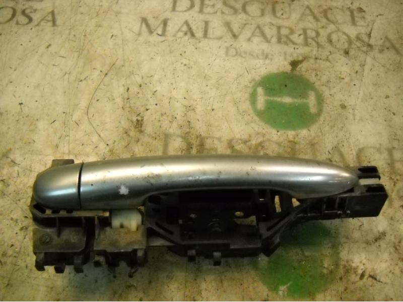 Recambio de maneta exterior delantera derecha para renault megane ii berlina 5p authentique referencia OEM IAM   