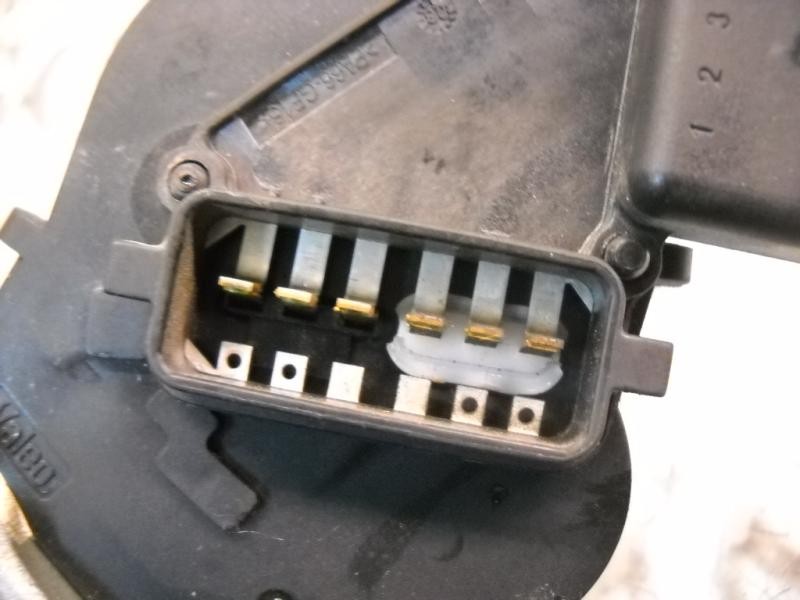 Recambio de motor limpia delantero para renault clio ii fase ii (b/cb0) campus referencia OEM IAM   