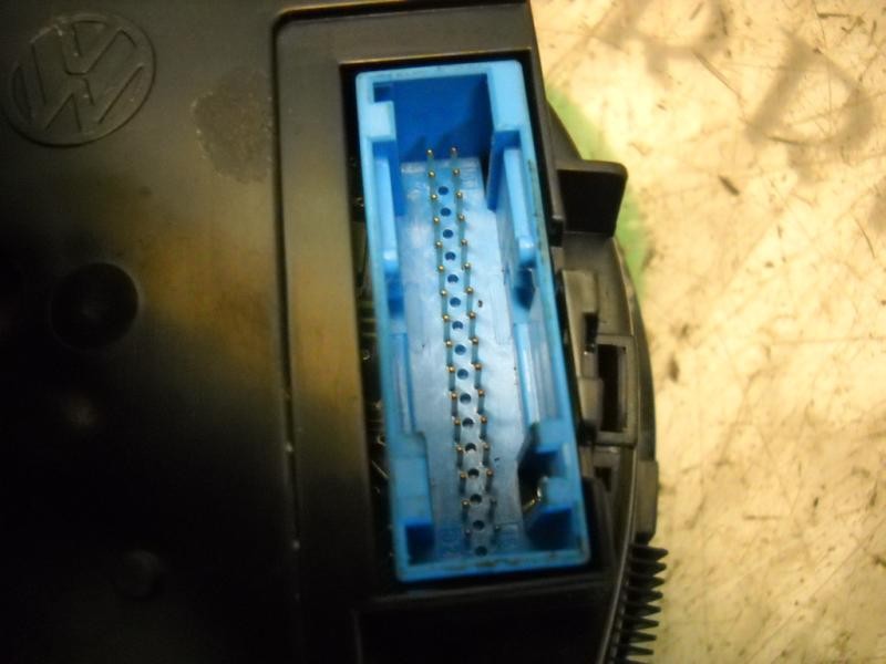 Recambio de cuadro instrumentos para volkswagen golf iv berlina (1j1) conceptline referencia OEM IAM   