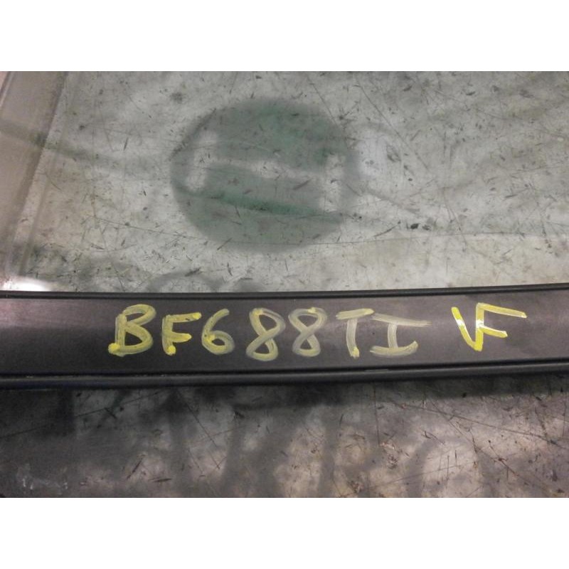 Recambio de cristal puerta trasero izquierdo para skoda octavia berlina (1u2) 1.9 tdi solution (81kw) referencia OEM IAM   