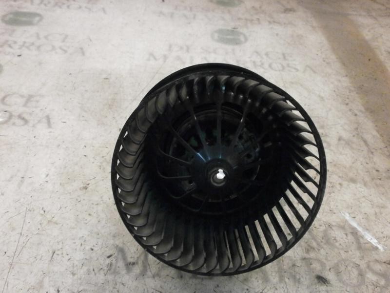 Recambio de motor calefaccion para ford focus berlina (cap) titanium referencia OEM IAM   