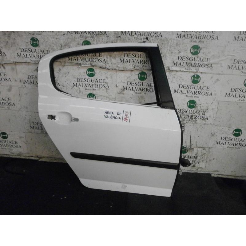 Recambio de puerta trasera derecha para peugeot 407 confort referencia OEM IAM 9008N1  