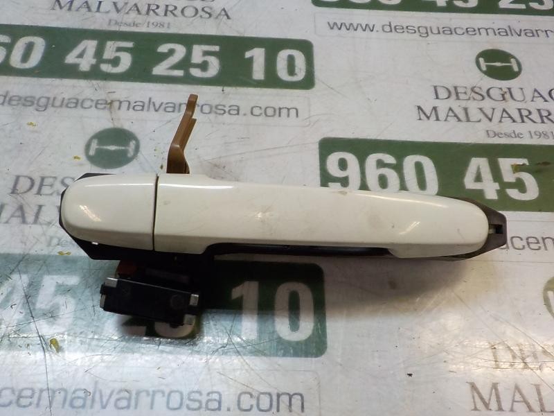 Recambio de maneta exterior trasera izquierda para toyota auris 1.4 turbodiesel cat referencia OEM IAM 692110D901  