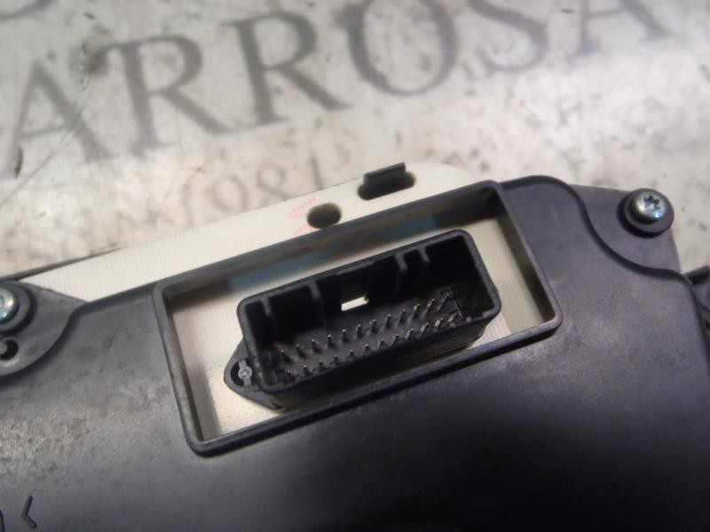 Recambio de cuadro instrumentos para dacia logan ambiance referencia OEM IAM 6001550768 P8200752820 