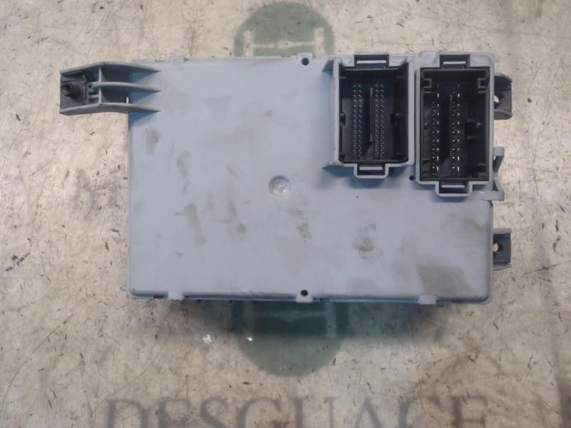 Recambio de caja reles / fusibles para ford ka (ccu) titanium referencia OEM IAM   