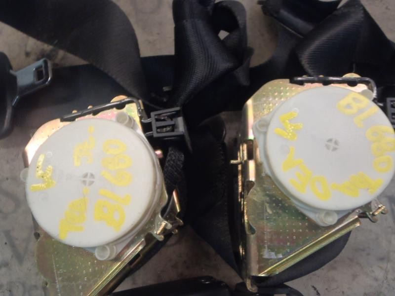 Recambio de cinturon seguridad trasero para ford focus berlina (cap) sport referencia OEM IAM   