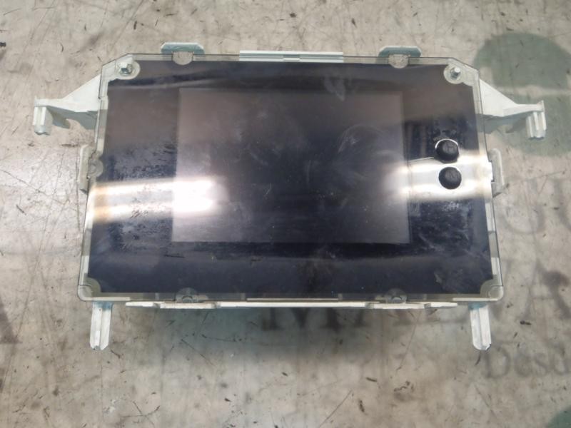 Recambio de pantalla multifuncion para ford fiesta (cb1) titanium referencia OEM IAM 1940795 8A6T18B955BF 
