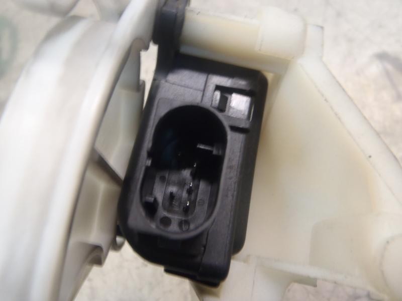 Recambio de motor apertura trampillas climatizador para skoda superb (3u4) classic referencia OEM IAM 8D1820511G  