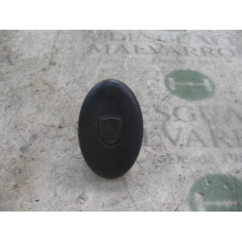 MANDO ELEVALUNAS TRASERO IZQUIERDO 