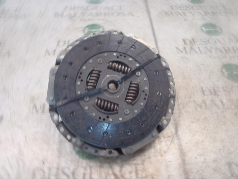 Recambio de kit embrague para seat exeo berlina (3r2) style referencia OEM IAM 03G141031P  