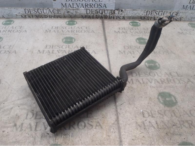 Recambio de evaporador aire acondicionado para audi a4 berlina (8e) 2.0 referencia OEM IAM 8E1820103  