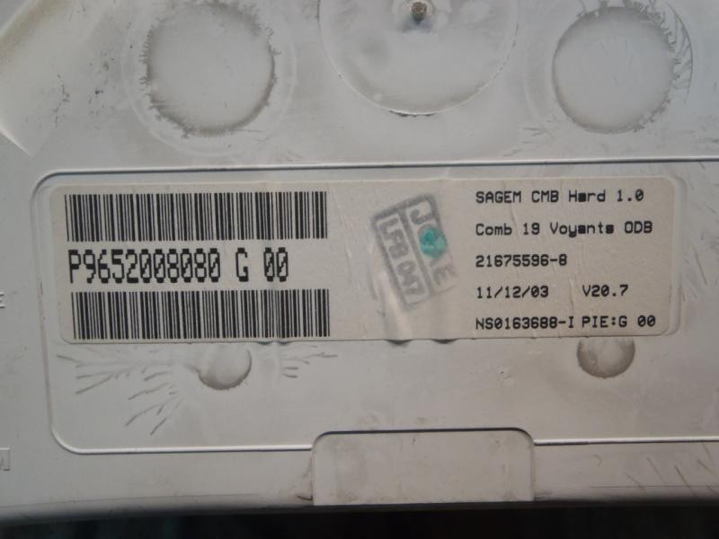 Recambio de cuadro instrumentos para citroën c2 vtr referencia OEM IAM   