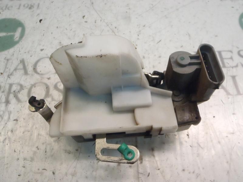 Recambio de cerradura puerta delantera derecha para fiat punto berlina (188) 1.2 8v dynamic referencia OEM IAM   