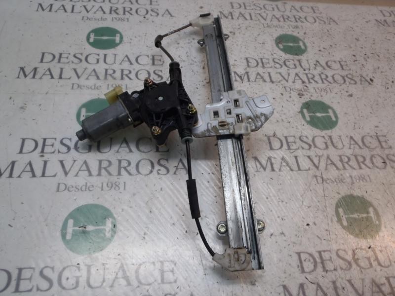 Recambio de elevalunas delantero izquierdo para kia rio 1.4 ex1 referencia OEM IAM 824011G010  
