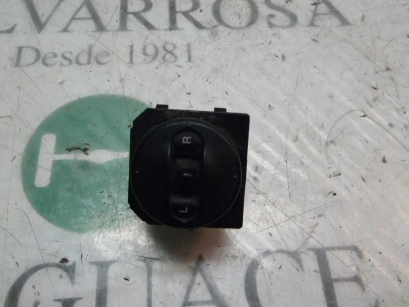 Recambio de mando retrovisor para kia sorento 2.5 crdi ex referencia OEM IAM   