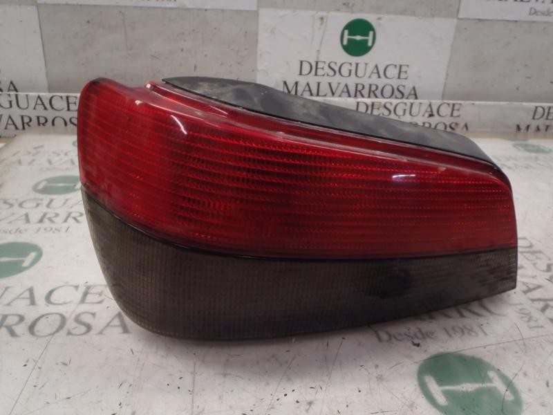 Recambio de piloto trasero izquierdo para peugeot 306 berlina 3/5 puertas (s1) 1.9 diesel referencia OEM IAM   