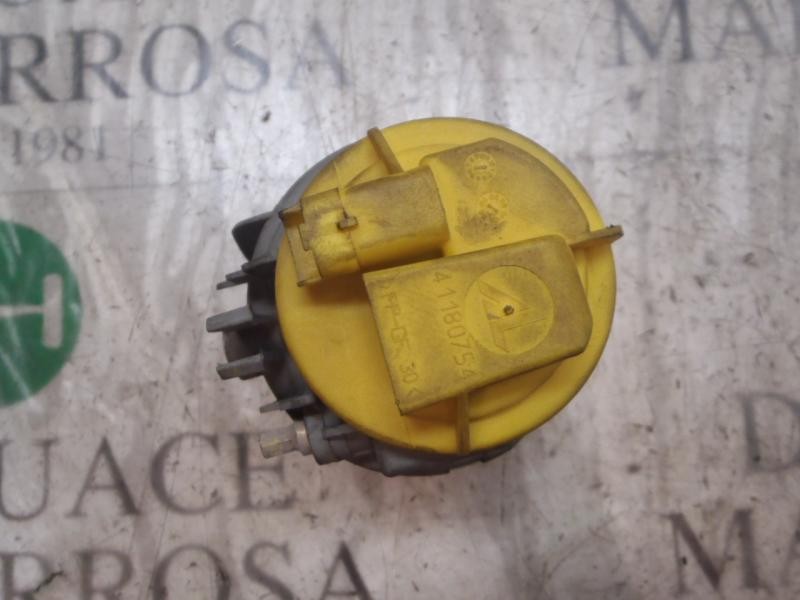 Recambio de faro antiniebla izquierdo para citroën c2 audace referencia OEM IAM   