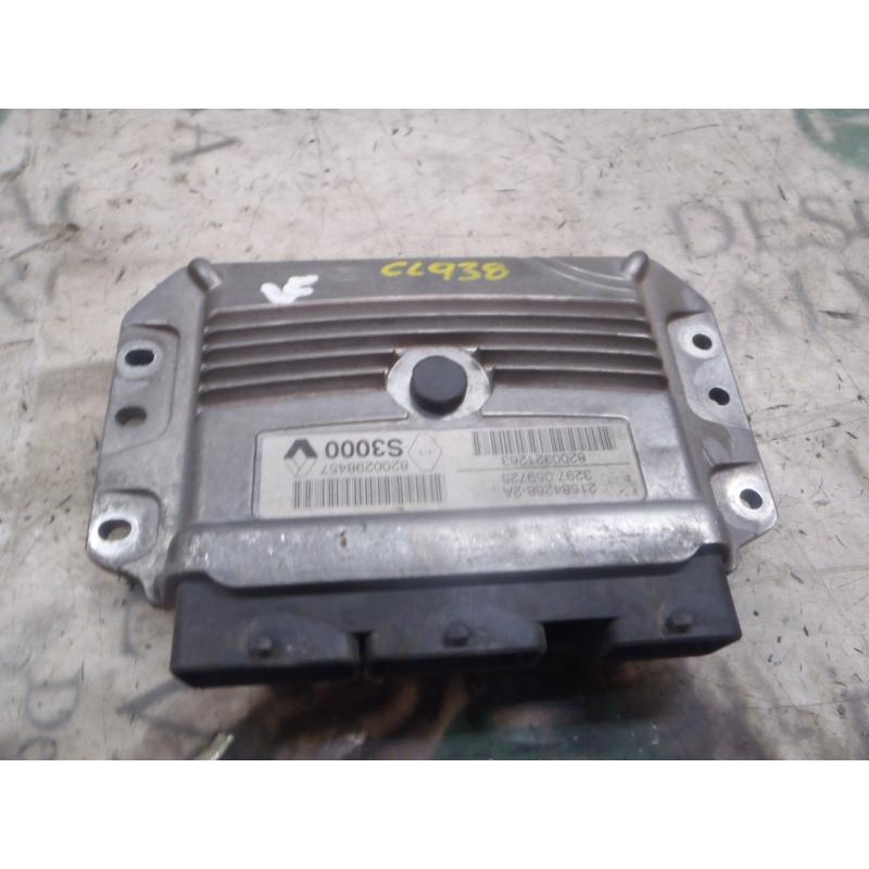 Recambio de centralita motor uce para renault megane ii berlina 5p confort dynamique referencia OEM IAM   