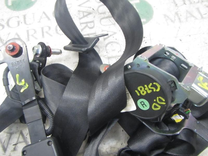 Recambio de cinturon seguridad delantero derecho para kia cee´d emotion referencia OEM IAM 888201H000EQ  