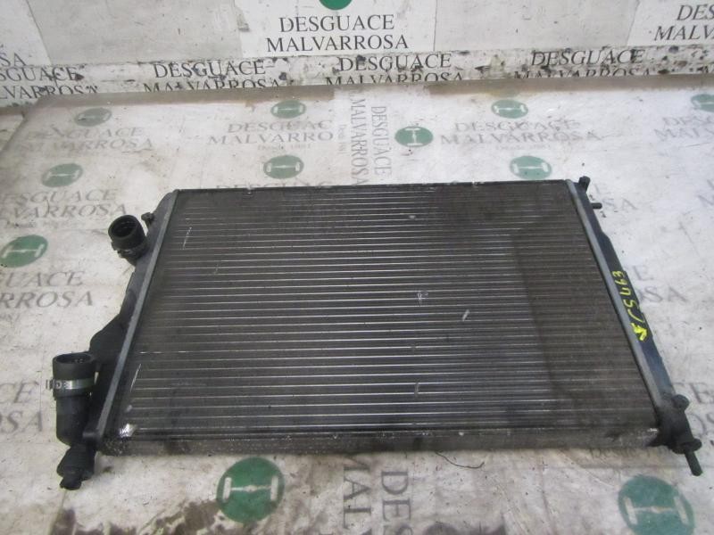 Recambio de radiador agua para dacia logan 1.5 dci diesel cat referencia OEM IAM 8200189288  