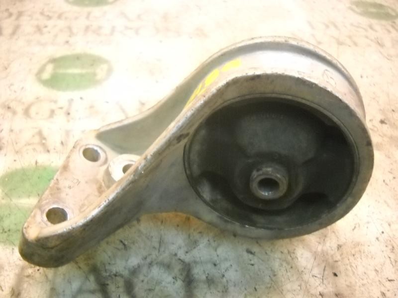 Recambio de soporte cambio para hyundai santa fe (sm) 2.4 gls referencia OEM IAM 2193026300  