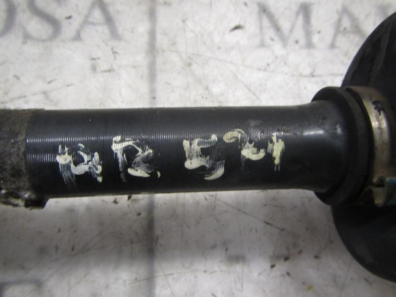 Recambio de transmision izquierda para kia carens (un) 2.0 crdi referencia OEM IAM 495011D750  