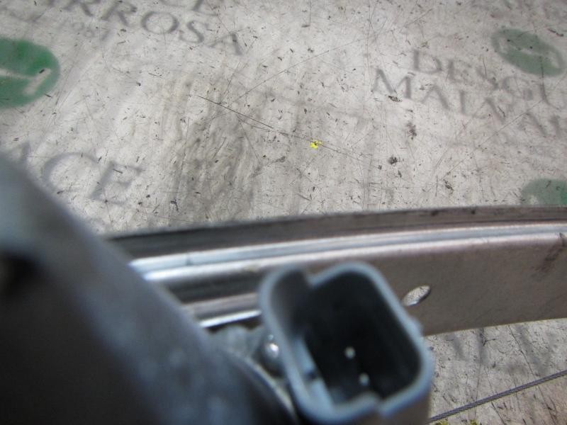 Recambio de elevalunas delantero izquierdo para citroën c3 1.1 referencia OEM IAM 9221FQ  