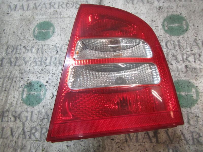 Recambio de piloto trasero derecho para skoda octavia berlina (1u2) tour referencia OEM IAM   