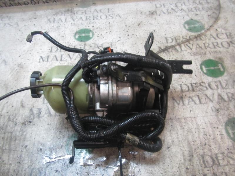 Recambio de bomba direccion para opel zafira b cosmo referencia OEM IAM   