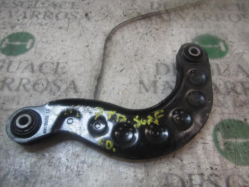 Recambio de brazo suspension superior trasero derecho para ford c-max titanium referencia OEM IAM 1752736  