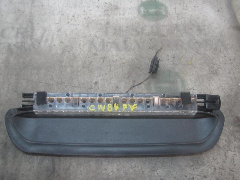 Recambio de piloto trasero central para bmw serie 5 berlina (e60) 525d referencia OEM IAM 63257145659  