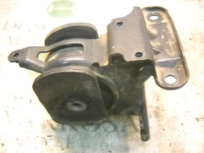 Recambio de soporte cambio para hyundai santa fe (sm) 2.4 gls referencia OEM IAM 2183026000  