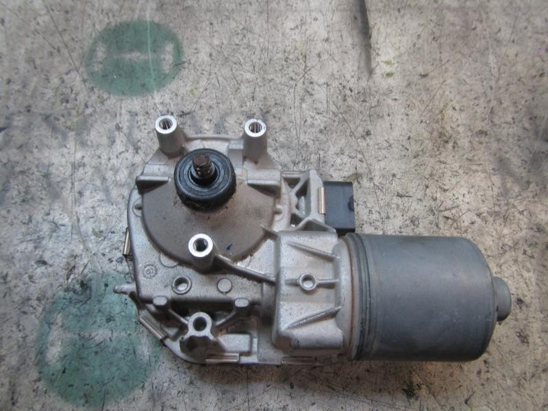 Recambio de motor limpia delantero para opel astra j lim. cosmo referencia OEM IAM 13262434  