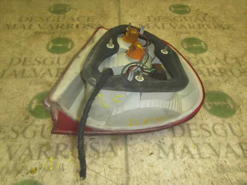 Recambio de piloto trasero izquierdo para mitsubishi carisma berlina 4 (da0) 1900 comfort referencia OEM IAM   