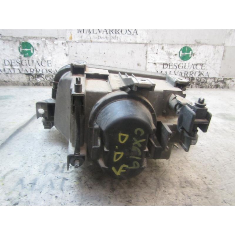 Recambio de faro derecho para renault clio i fase i+ii (b/c57) 1.2 alize referencia OEM IAM   