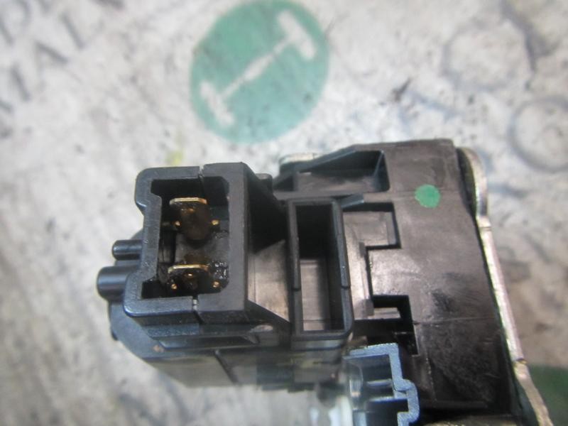 Recambio de cerradura puerta delantera derecha para dacia duster adventure referencia OEM IAM 805021840R  