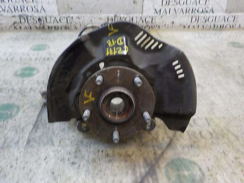 Recambio de mangueta delantera izquierda para toyota auris 1.4 turbodiesel cat referencia OEM IAM 4321202171  