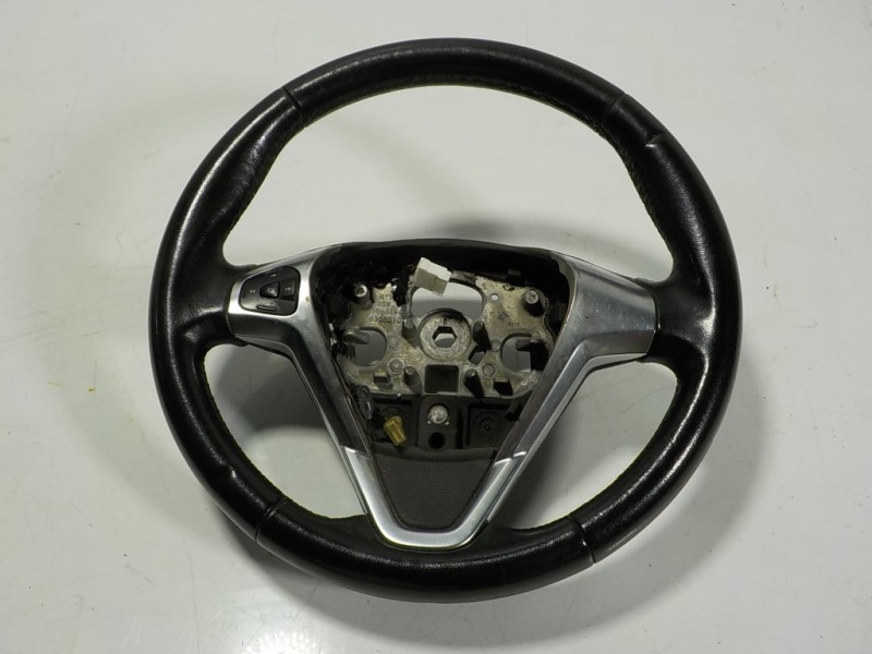 Recambio de volante para ford transit courier 1.5 tdci cat referencia OEM IAM 2035204 ET763600BF 