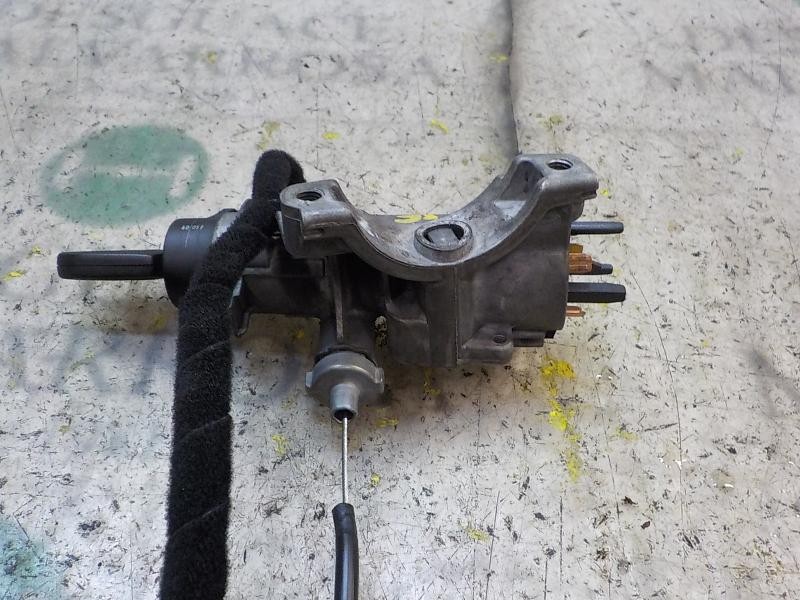 Recambio de antirrobo para volkswagen passat berl./combi w8 4.0 w8 32v referencia OEM IAM 4B0905851 4B0305851 