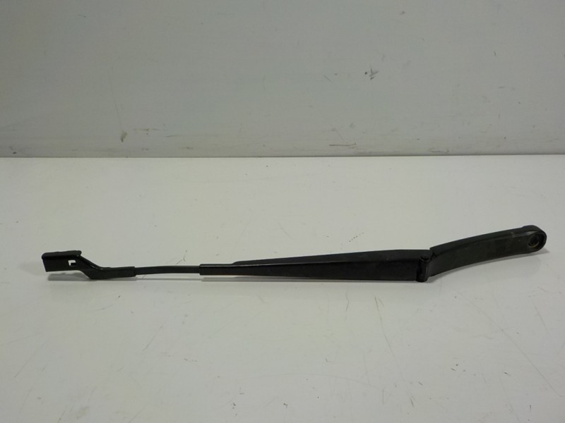 Recambio de brazo limpia delantero izquierdo para seat ibiza (kj1) 1.0 referencia OEM IAM 6F1955409  