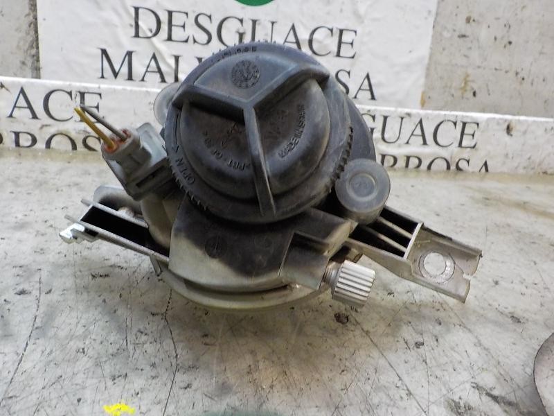 Recambio de faro antiniebla izquierdo para peugeot 206 berlina 1.4 referencia OEM IAM   