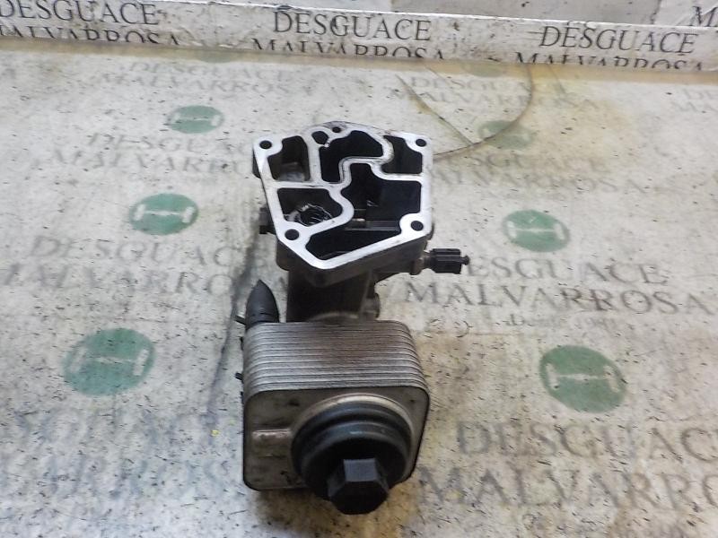 Recambio de soporte filtro aceite para audi a4 berlina (8e) 1.9 tdi referencia OEM IAM   