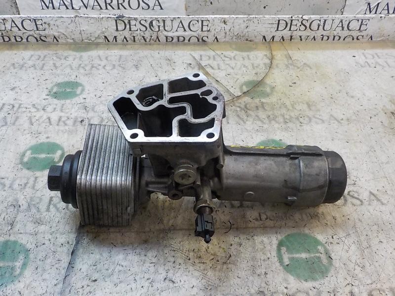 Recambio de soporte filtro aceite para audi a4 berlina (8e) 1.9 tdi referencia OEM IAM   