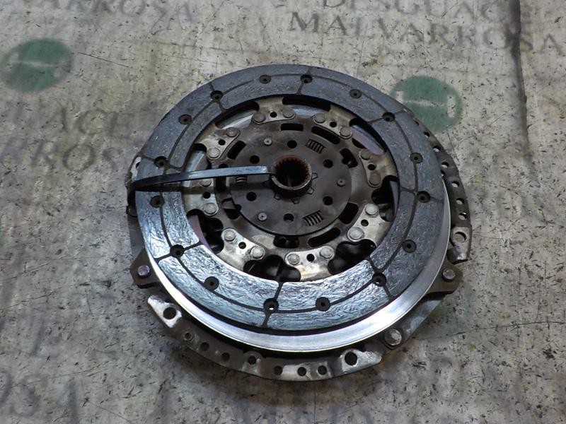 Recambio de kit embrague para mazda 3 berlina (bk) 1.6 cd diesel cat referencia OEM IAM Y60116490A  