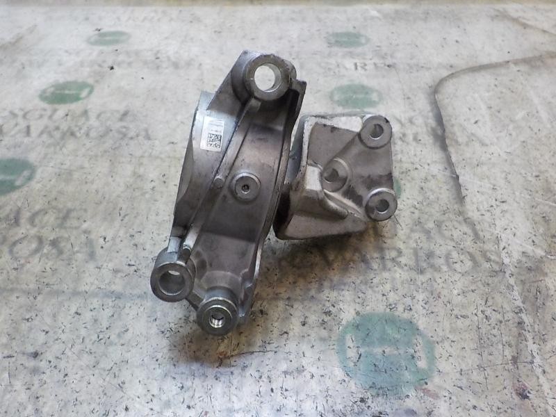 Recambio de soporte motor delantero para fiat doblo cargo 1.3 16v jtd cat referencia OEM IAM 51799110  