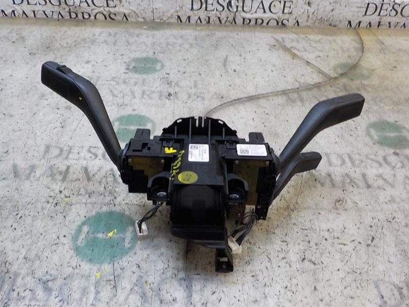 Recambio de mando intermitentes para volkswagen passat berlina (3c2) 2.0 tdi referencia OEM IAM 3C9953513R9B9 3C5953513B 