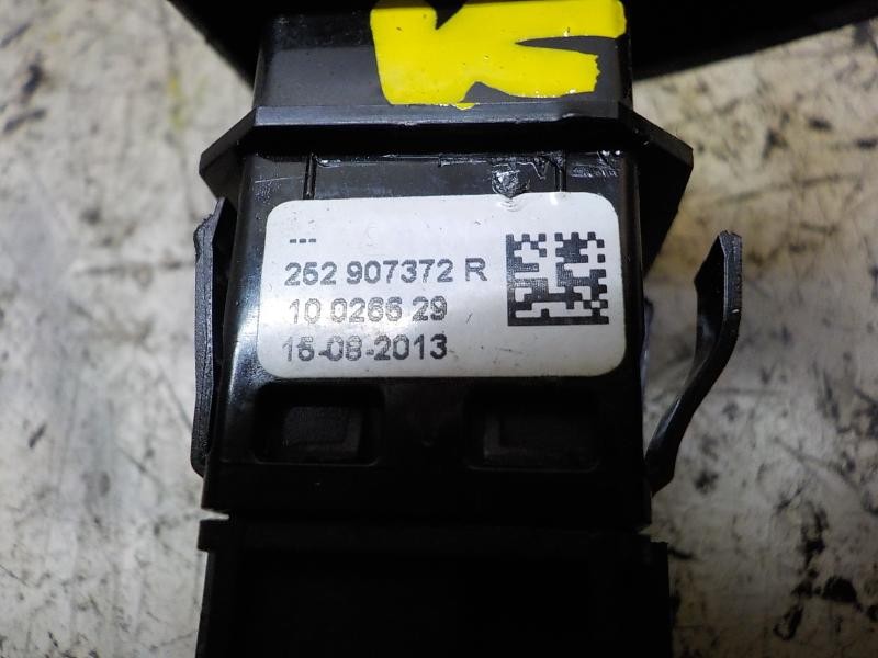Recambio de warning para dacia duster 1.5 dci diesel fap cat referencia OEM IAM 252907372R 252907372R 