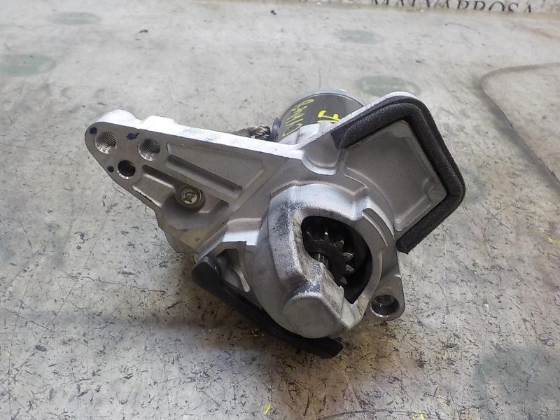 Recambio de motor arranque para dacia sandero 0.9 tce cat referencia OEM IAM 233000557R 233000557R 