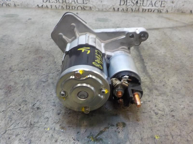 Recambio de motor arranque para dacia sandero 0.9 tce cat referencia OEM IAM 233000557R 233000557R 